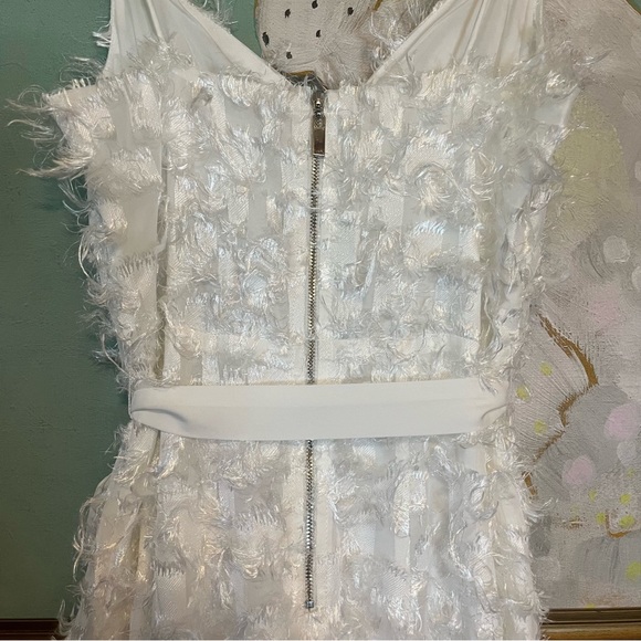 MODCLOTH Dresses | ModCloth White Midi Sleeveless Feathered Dress NWT Sz 6 - Picture 5 of 10